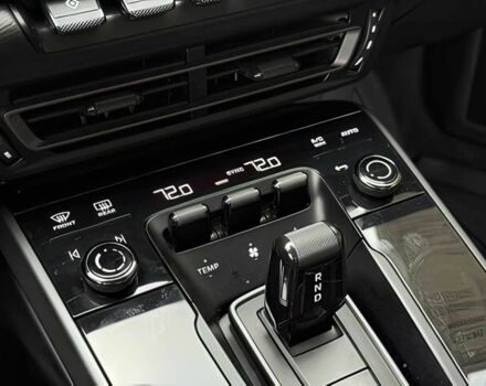 Черный Порше 911, объемом двигателя 3 л и пробегом 50 тыс. км за 90000 $, фото 12 на Automoto.ua