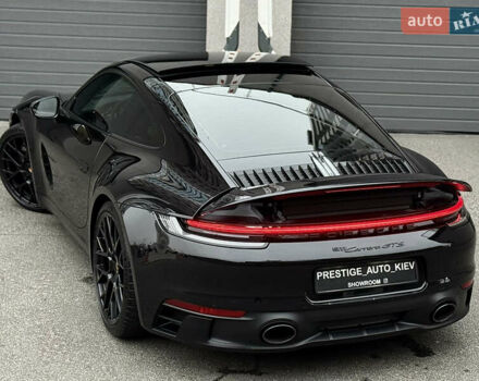 Черный Порше 911, объемом двигателя 2.98 л и пробегом 19 тыс. км за 210000 $, фото 29 на Automoto.ua