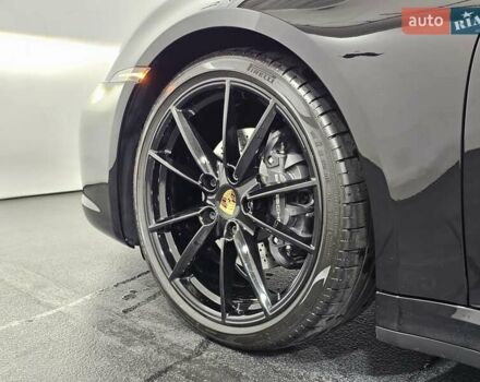 Черный Порше 911, объемом двигателя 2.98 л и пробегом 10 тыс. км за 165555 $, фото 33 на Automoto.ua