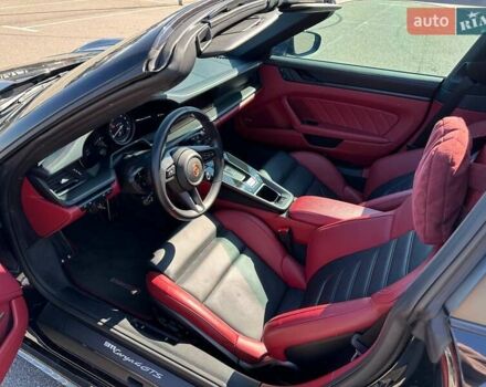Черный Порше 911, объемом двигателя 2.98 л и пробегом 14 тыс. км за 259900 $, фото 13 на Automoto.ua