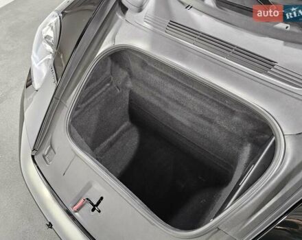 Черный Порше 911, объемом двигателя 2.98 л и пробегом 10 тыс. км за 165555 $, фото 30 на Automoto.ua