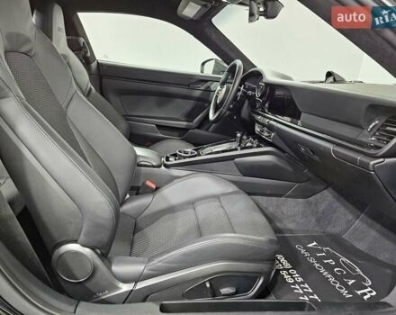 Черный Порше 911, объемом двигателя 2.98 л и пробегом 10 тыс. км за 165555 $, фото 13 на Automoto.ua
