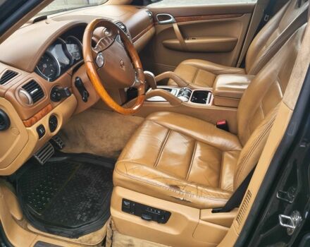 Черный Порше 911, объемом двигателя 4.5 л и пробегом 200 тыс. км за 5954 $, фото 4 на Automoto.ua