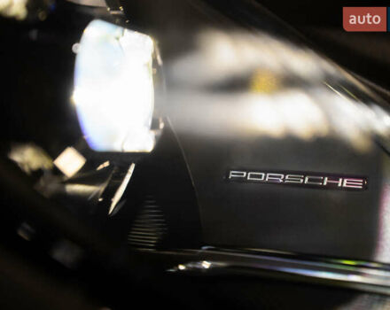 Порше 911 2019 в Луцке на Automoto.ua Коричневый Порше 911, объемом двигателя 3 л и пробегом 28 тыс. км за 144000 $, фото 22 на Automoto.ua