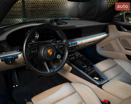 Порше 911 2019 в Луцке на Automoto.ua Коричневый Порше 911, объемом двигателя 3 л и пробегом 28 тыс. км за 144000 $, фото 18 на Automoto.ua