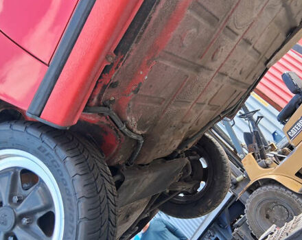 Красный Порше 911, объемом двигателя 2.8 л и пробегом 100 тыс. км за 25000 $, фото 3 на Automoto.ua