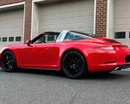 Порше 911 2016 в Сумах на Automoto.ua Красный Порше 911, объемом двигателя 3.4 л и пробегом 121 тыс. км за 55000 $, фото 4 на Automoto.ua