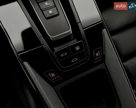 Красный Порше 911, объемом двигателя 2.98 л и пробегом 17 тыс. км за 160000 $, фото 40 на Automoto.ua