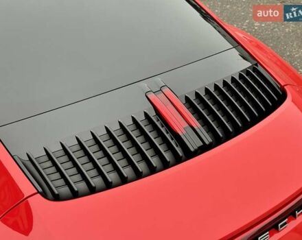 Красный Порше 911, объемом двигателя 2.98 л и пробегом 17 тыс. км за 160000 $, фото 18 на Automoto.ua