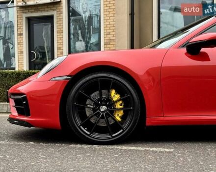 Красный Порше 911, объемом двигателя 2.98 л и пробегом 17 тыс. км за 160000 $, фото 16 на Automoto.ua