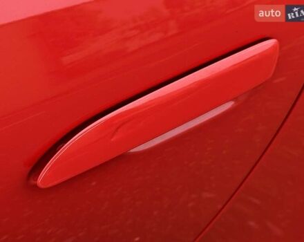 Красный Порше 911, объемом двигателя 2.98 л и пробегом 17 тыс. км за 160000 $, фото 21 на Automoto.ua
