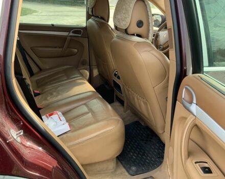 Красный Порше 911, объемом двигателя 4.8 л и пробегом 250 тыс. км за 10224 $, фото 3 на Automoto.ua