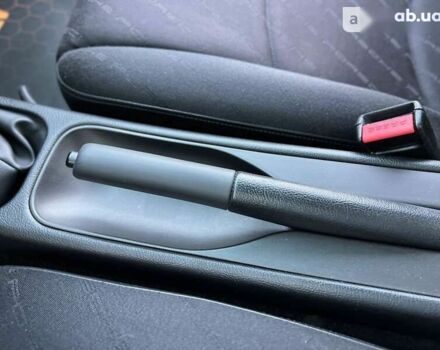 Порше 911, объемом двигателя 3.6 л и пробегом 115 тыс. км за 108500 $, фото 29 на Automoto.ua