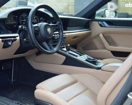 Порше 911, объемом двигателя 3 л и пробегом 22 тыс. км за 149000 $, фото 24 на Automoto.ua