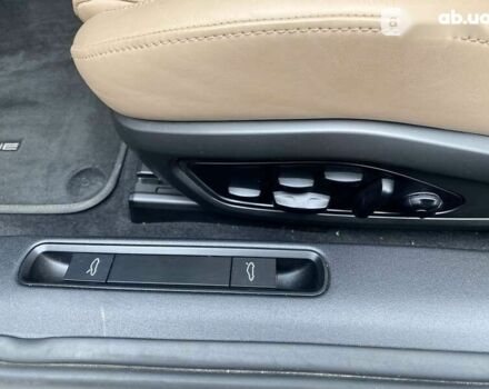 Порше 911, объемом двигателя 3 л и пробегом 47 тыс. км за 111000 $, фото 22 на Automoto.ua