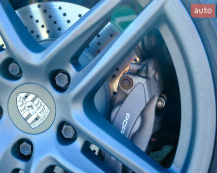 Желтый Порше 911, объемом двигателя 2.98 л и пробегом 82 тыс. км за 100000 $, фото 18 на Automoto.ua