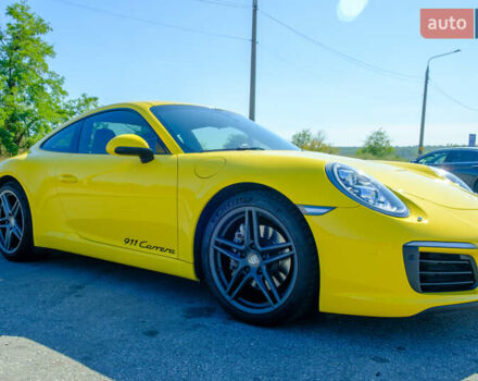 Желтый Порше 911, объемом двигателя 2.98 л и пробегом 82 тыс. км за 100000 $, фото 16 на Automoto.ua