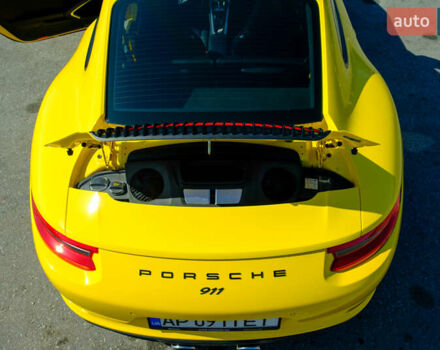 Желтый Порше 911, объемом двигателя 2.98 л и пробегом 82 тыс. км за 100000 $, фото 21 на Automoto.ua