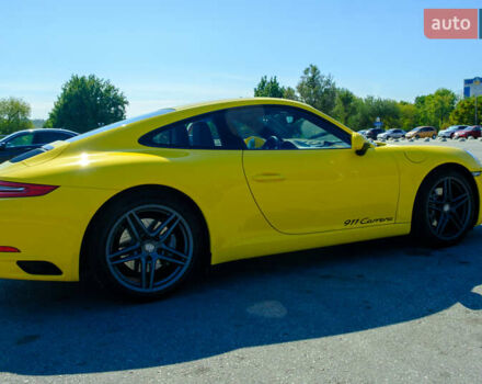 Желтый Порше 911, объемом двигателя 2.98 л и пробегом 82 тыс. км за 100000 $, фото 15 на Automoto.ua