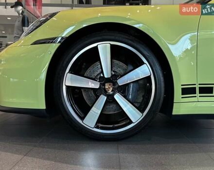Жовтий Порше 911, об'ємом двигуна 2.98 л та пробігом 3 тис. км за 199900 $, фото 12 на Automoto.ua