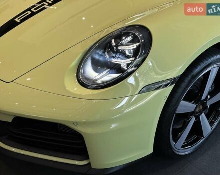 Жовтий Порше 911, об'ємом двигуна 2.98 л та пробігом 3 тис. км за 199900 $, фото 11 на Automoto.ua