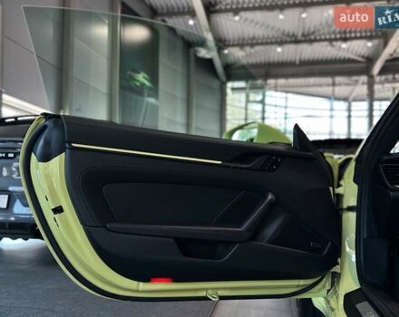 Жовтий Порше 911, об'ємом двигуна 2.98 л та пробігом 3 тис. км за 199900 $, фото 15 на Automoto.ua