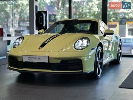 Желтый Порше 911, объемом двигателя 2.98 л и пробегом 3 тыс. км за 215000 $, фото 1 на Automoto.ua
