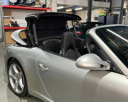 Серый Порше 911, объемом двигателя 3.82 л и пробегом 53 тыс. км за 50000 $, фото 23 на Automoto.ua