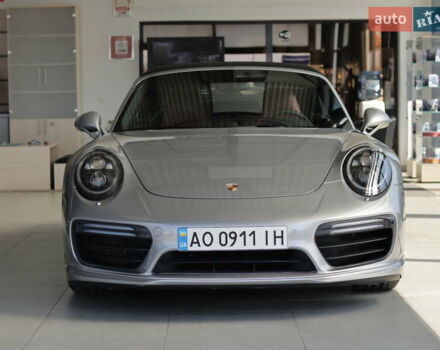 Сірий Порше 911, об'ємом двигуна 3.8 л та пробігом 47 тис. км за 180000 $, фото 16 на Automoto.ua