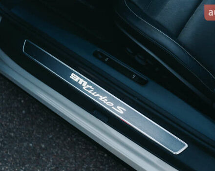 Серый Порше 911, объемом двигателя 3.75 л и пробегом 50 тыс. км за 270000 $, фото 29 на Automoto.ua