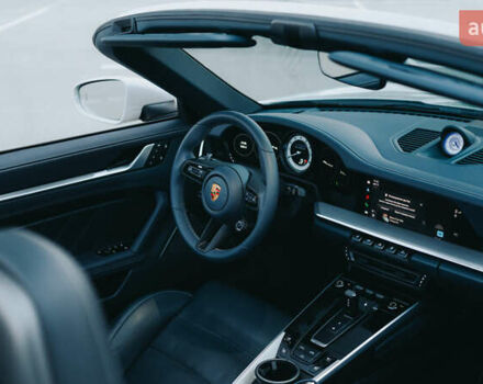 Серый Порше 911, объемом двигателя 3.75 л и пробегом 50 тыс. км за 270000 $, фото 25 на Automoto.ua