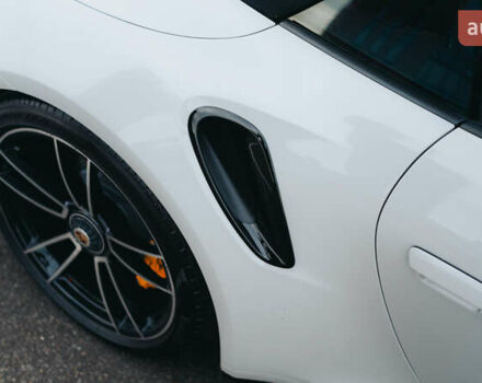 Серый Порше 911, объемом двигателя 3.75 л и пробегом 50 тыс. км за 270000 $, фото 19 на Automoto.ua