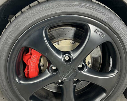 Серый Порше 911, объемом двигателя 3.6 л и пробегом 23 тыс. км за 95000 $, фото 31 на Automoto.ua