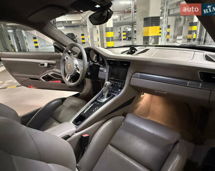 Серый Порше 911, объемом двигателя 3.8 л и пробегом 80 тыс. км за 71000 $, фото 12 на Automoto.ua