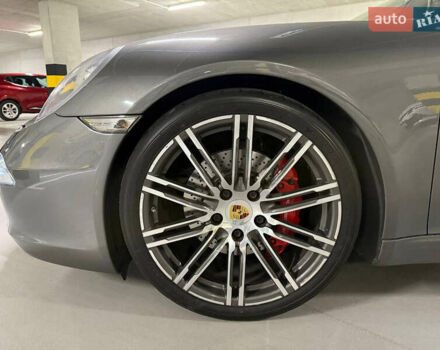 Серый Порше 911, объемом двигателя 3.8 л и пробегом 80 тыс. км за 71000 $, фото 5 на Automoto.ua