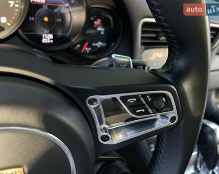 Серый Порше 911, объемом двигателя 2.98 л и пробегом 54 тыс. км за 109900 $, фото 72 на Automoto.ua