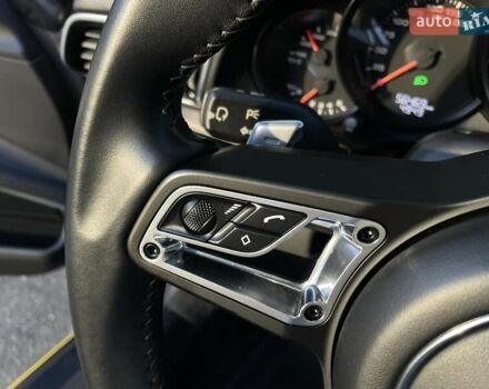 Серый Порше 911, объемом двигателя 2.98 л и пробегом 54 тыс. км за 109900 $, фото 71 на Automoto.ua