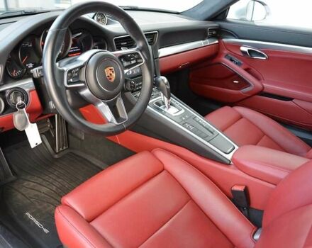 Серый Порше 911, объемом двигателя 2.98 л и пробегом 15 тыс. км за 131608 $, фото 4 на Automoto.ua