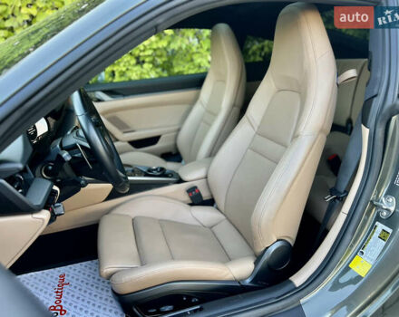 Серый Порше 911, объемом двигателя 2.98 л и пробегом 29 тыс. км за 115000 $, фото 48 на Automoto.ua