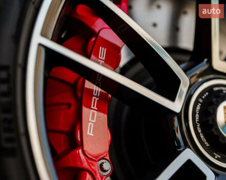 Сірий Порше 911, об'ємом двигуна 3.75 л та пробігом 26 тис. км за 305000 $, фото 11 на Automoto.ua