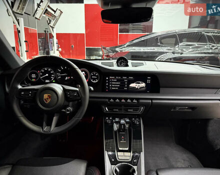 Серый Порше 911, объемом двигателя 2.98 л и пробегом 29 тыс. км за 150000 $, фото 13 на Automoto.ua