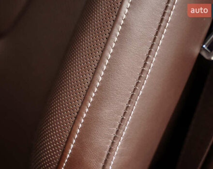 Сірий Порше 911, об'ємом двигуна 3.75 л та пробігом 26 тис. км за 305000 $, фото 17 на Automoto.ua