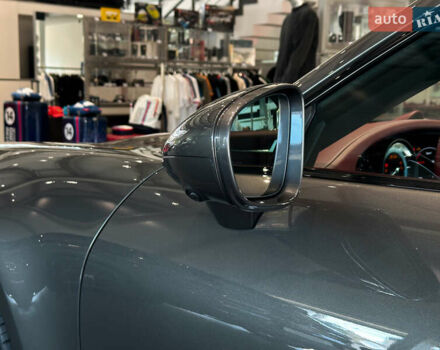 Серый Порше 911, объемом двигателя 2.98 л и пробегом 18 тыс. км за 175000 $, фото 15 на Automoto.ua