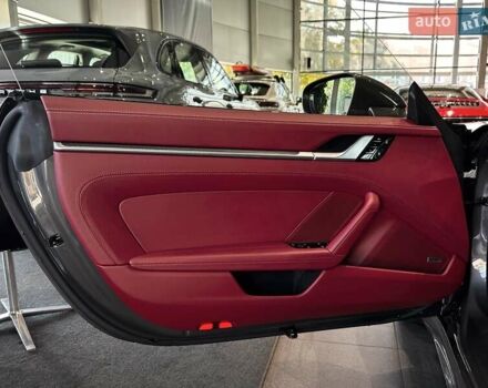 Серый Порше 911, объемом двигателя 2.98 л и пробегом 18 тыс. км за 175000 $, фото 17 на Automoto.ua