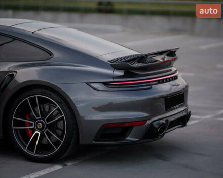 Сірий Порше 911, об'ємом двигуна 3.75 л та пробігом 26 тис. км за 305000 $, фото 5 на Automoto.ua