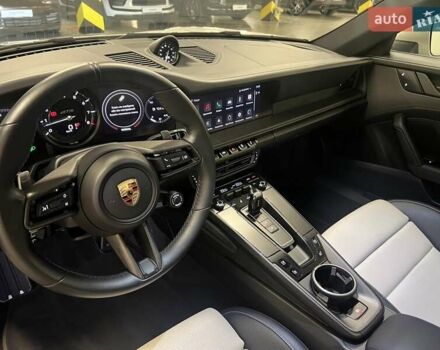 Серый Порше 911, объемом двигателя 2.98 л и пробегом 12 тыс. км за 217636 $, фото 24 на Automoto.ua