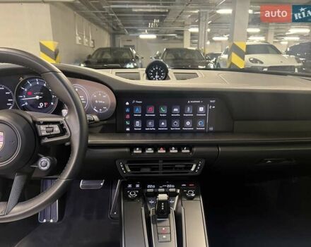 Серый Порше 911, объемом двигателя 2.98 л и пробегом 12 тыс. км за 217636 $, фото 28 на Automoto.ua