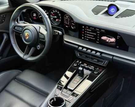 Серый Порше 911, объемом двигателя 3 л и пробегом 7 тыс. км за 200000 $, фото 5 на Automoto.ua