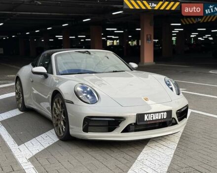 Серый Порше 911, объемом двигателя 3 л и пробегом 7 тыс. км за 200000 $, фото 6 на Automoto.ua