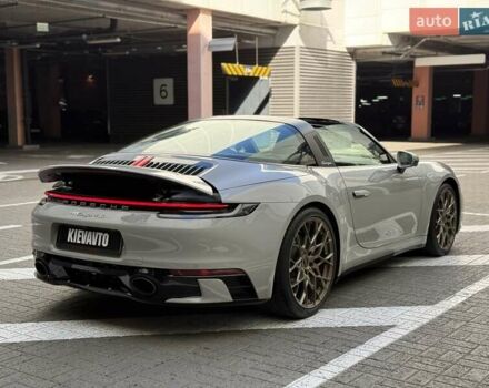Серый Порше 911, объемом двигателя 3 л и пробегом 7 тыс. км за 200000 $, фото 7 на Automoto.ua